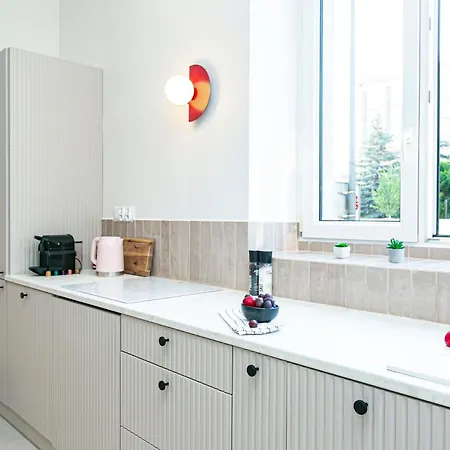 Rakowiecka - Bezplatny Parking - Free Parking - Stacja Metra 500m - Underground Station 500m Better Apartment