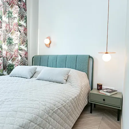 Appartamento Rakowiecka - Bezplatny Parking - Free Parking - Stacja Metra 500m - Underground Station 500m Better