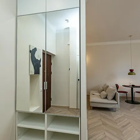 Apartment Rakowiecka - Bezplatny Parking - Free Parking - Stacja Metra 500m - Underground Station 500m Better