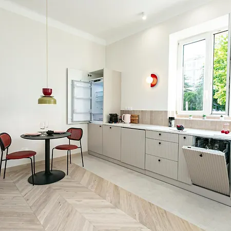 Rakowiecka - Bezplatny Parking - Free Parking - Stacja Metra 500m - Underground Station 500m Better Apartment